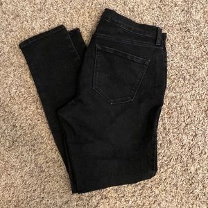 3/$15 Black Old Navy skinny jeans
